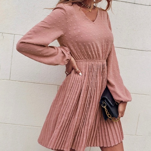 SHEIN Women's Medium Dusty Pink Pleated Unity Solid Swiss Dot A-line Vneck Dress - Picture 1 of 10